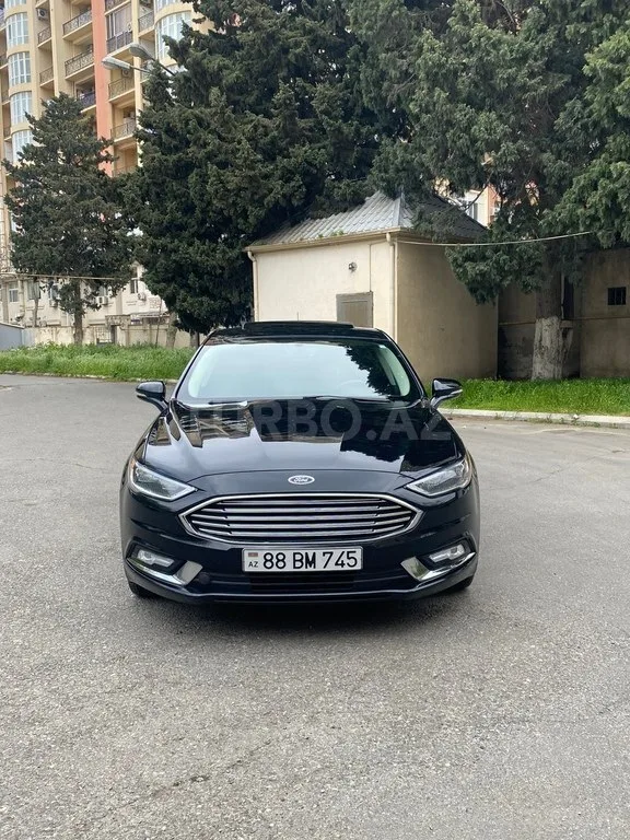 Ford Fusion (North America) — foto 1/4