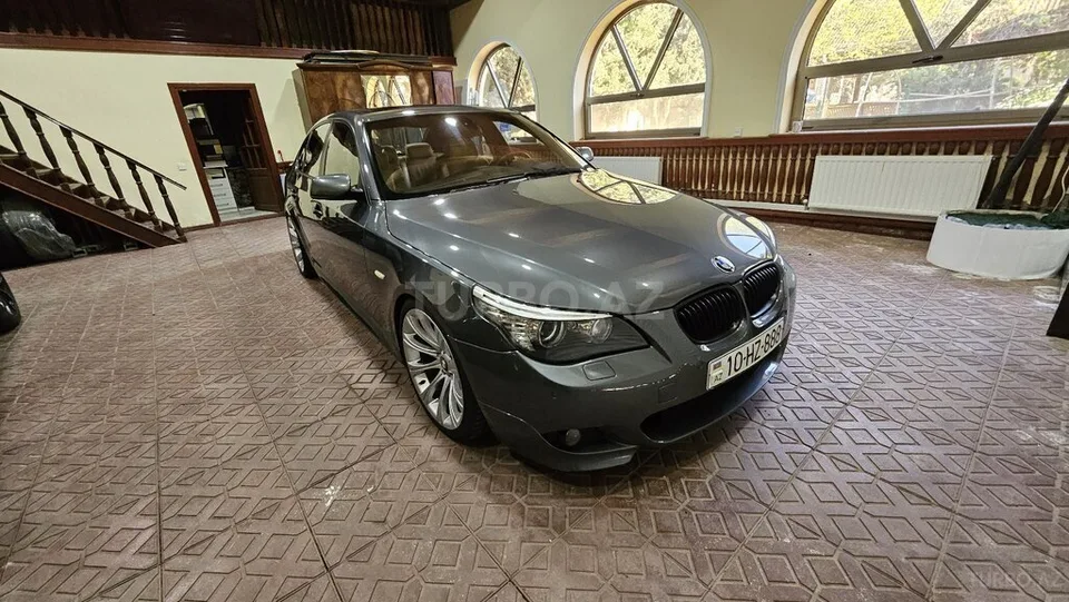 BMW 540 — foto 1/4