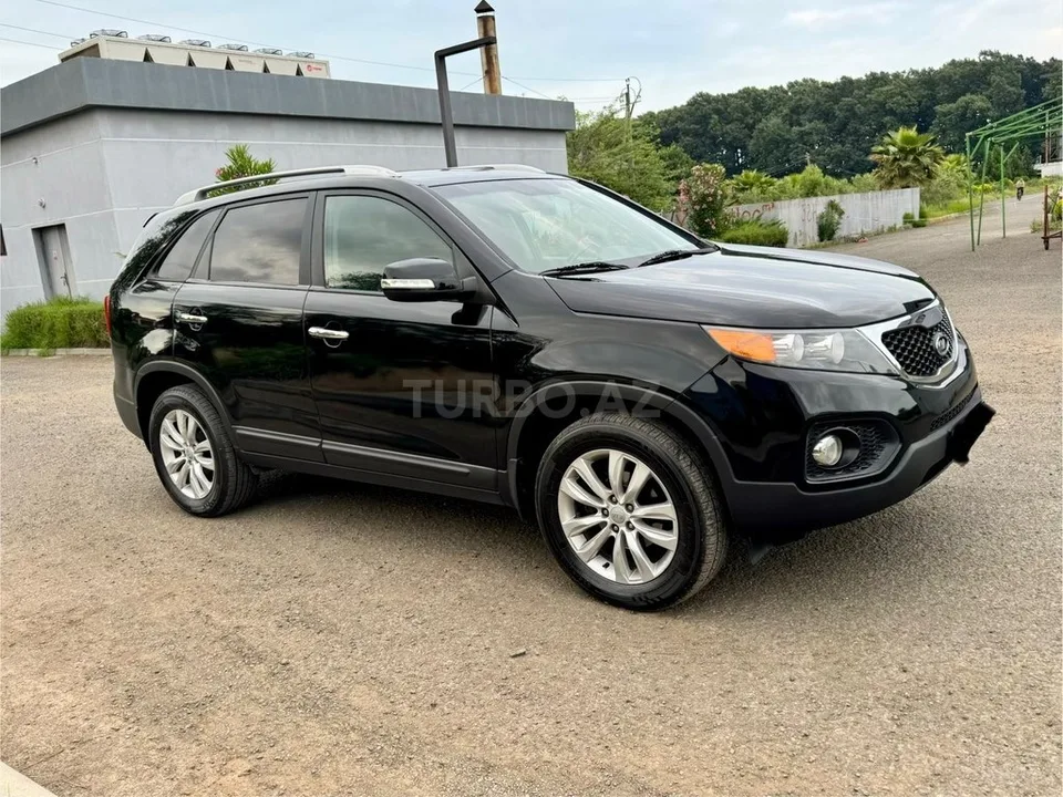 Kia Sorento — фото 3/4