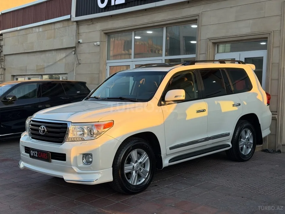 Toyota Land Cruiser — foto 3/4