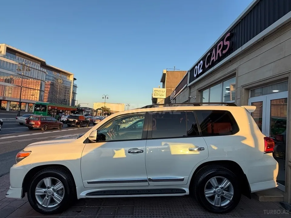 Toyota Land Cruiser — foto 4/4