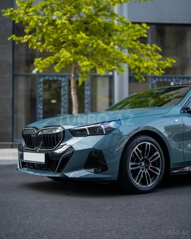 BMW 520 — foto 2/4