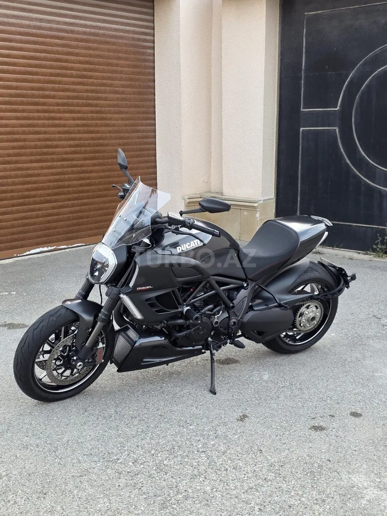 Ducati Diavel — foto 1/4