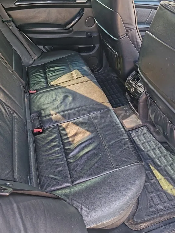 BMW X5 — foto 2/4