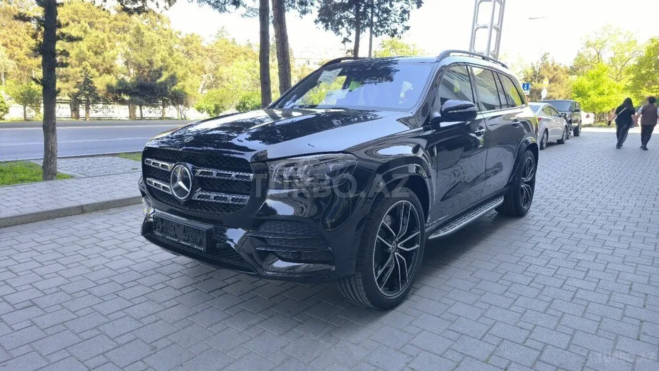 Mercedes GLS 580 4MATIC — foto 1/4