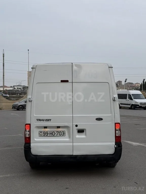 Ford Transit — foto 2/4