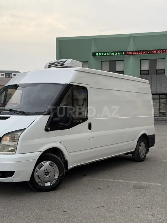Ford Transit — foto 4/4