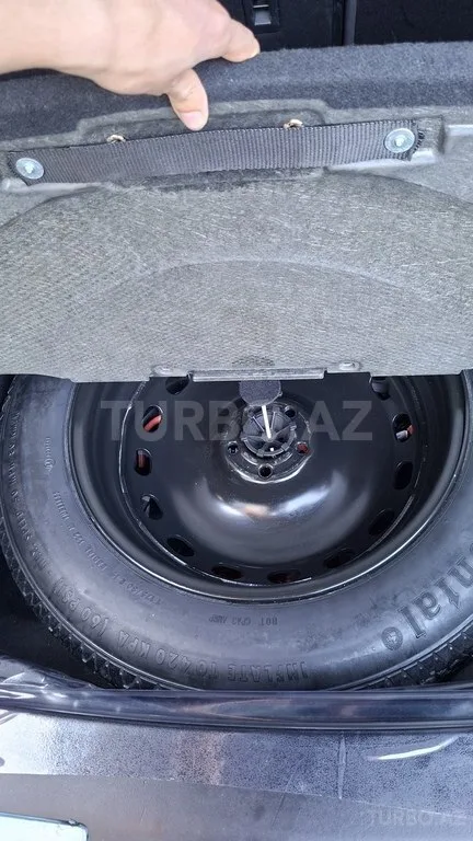 Land Rover RR Velar — foto 3/4