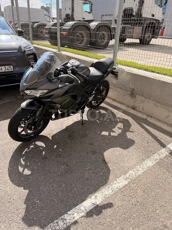Kawasaki Ninja 650 — foto 4/4