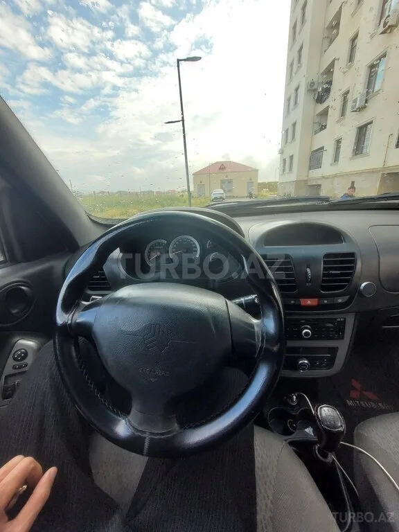 Saipa Saina — foto 3/4
