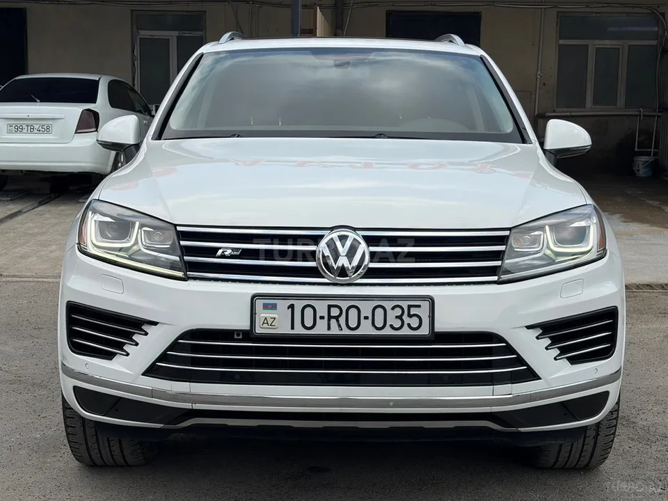 Volkswagen Touareg — foto 2/4