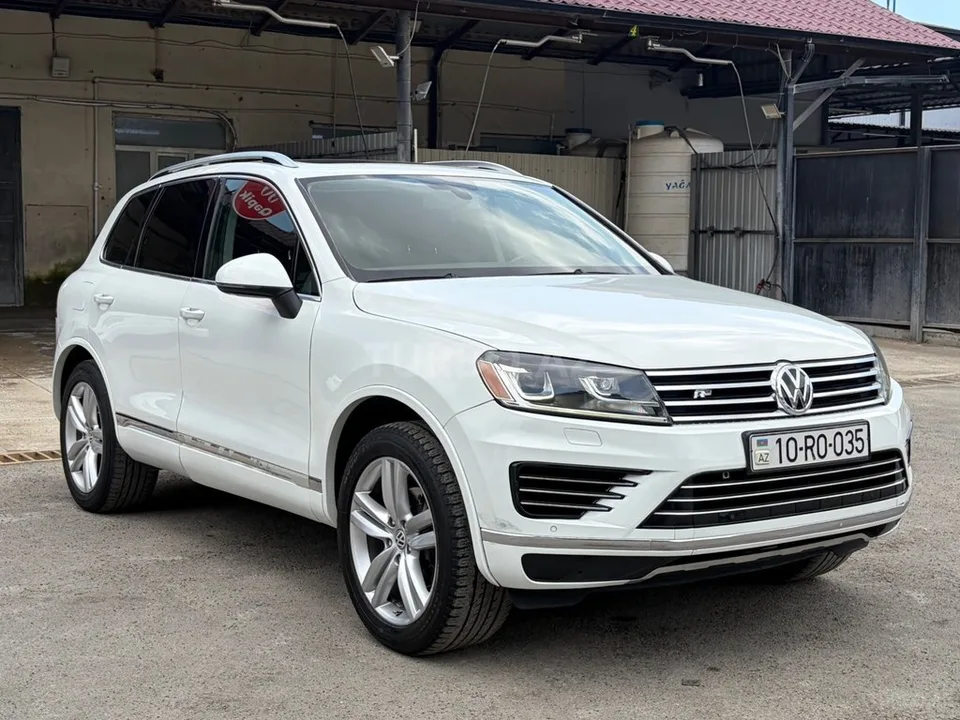 Volkswagen Touareg — foto 4/4