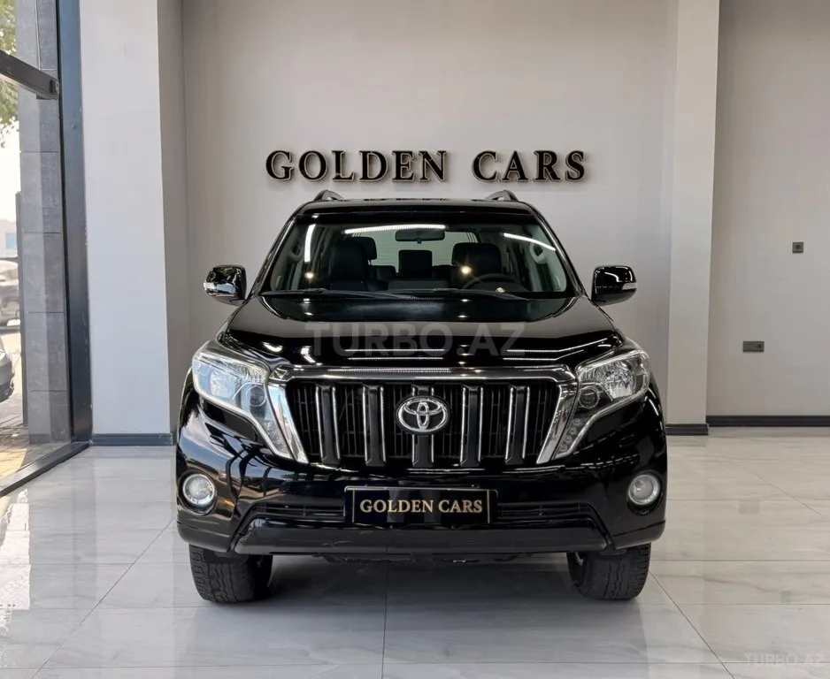 Toyota Land Cruiser Prado — foto 1/4
