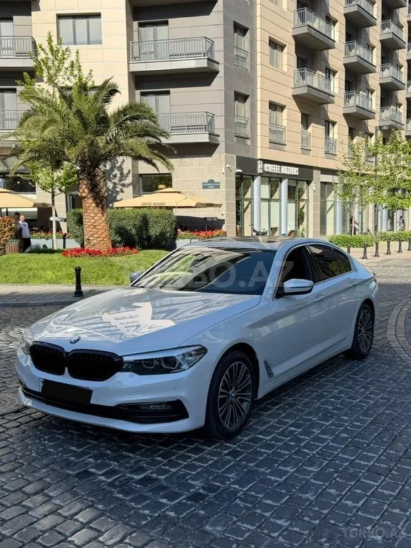 BMW 530 — foto 3/4