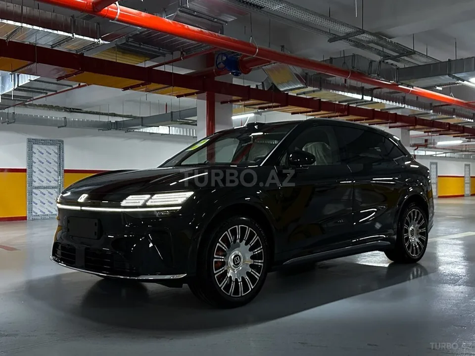 Zeekr 7X — foto 2/4