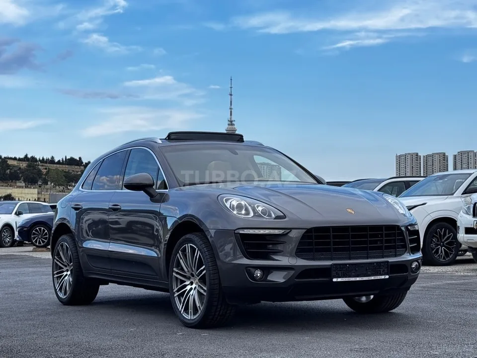 Porsche Macan S — foto 1/4