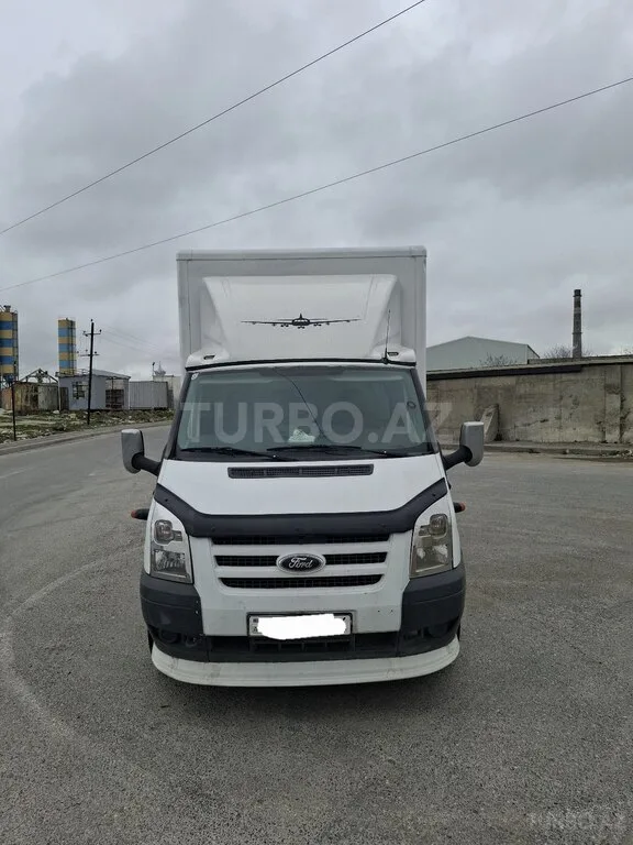 Ford Transit — foto 1/4