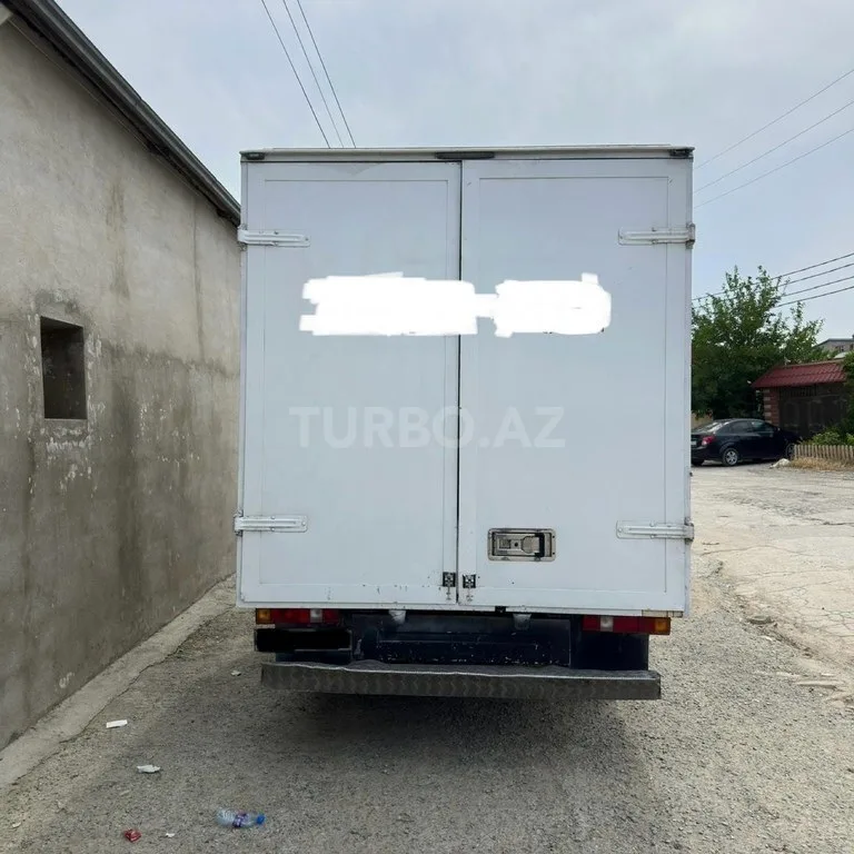 Mercedes Sprinter 412 — foto 2/4