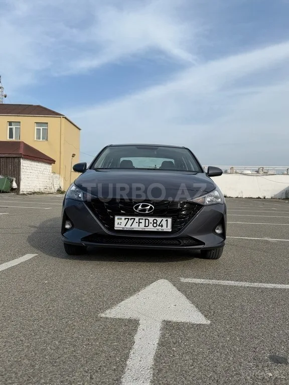 Hyundai Accent — foto 4/4