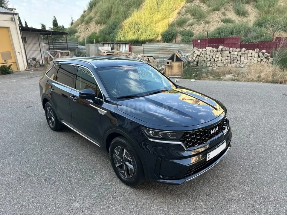 Kia Sorento — фото 3/4