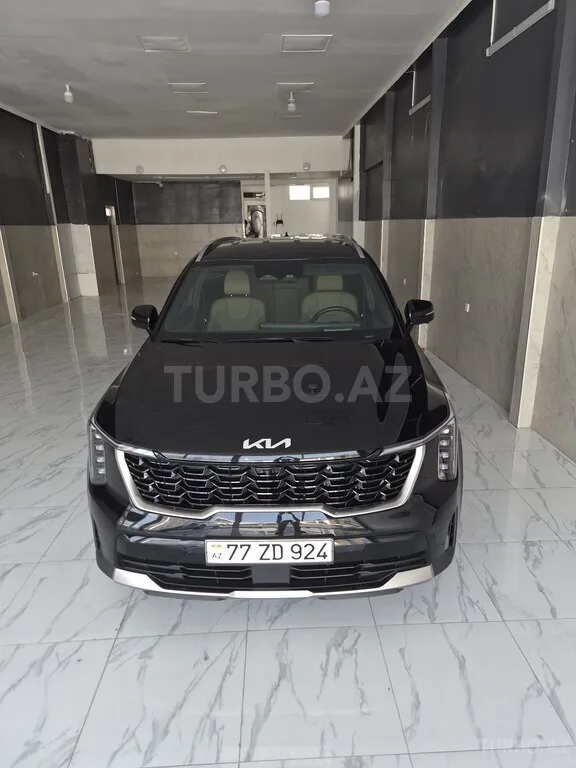 Kia Sorento — foto 1/4