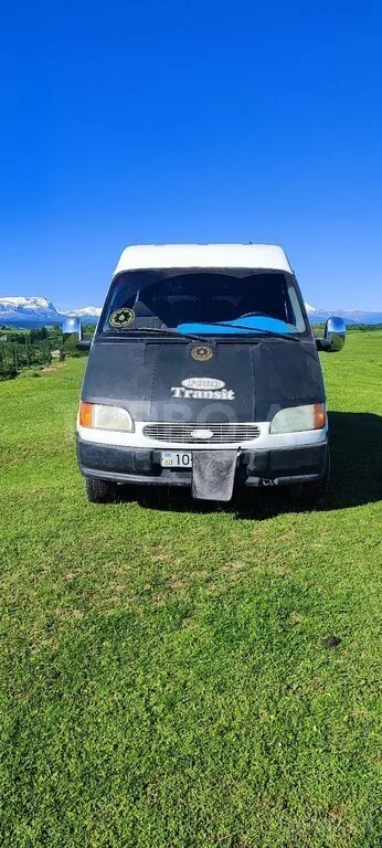 Ford Transit — foto 1/4