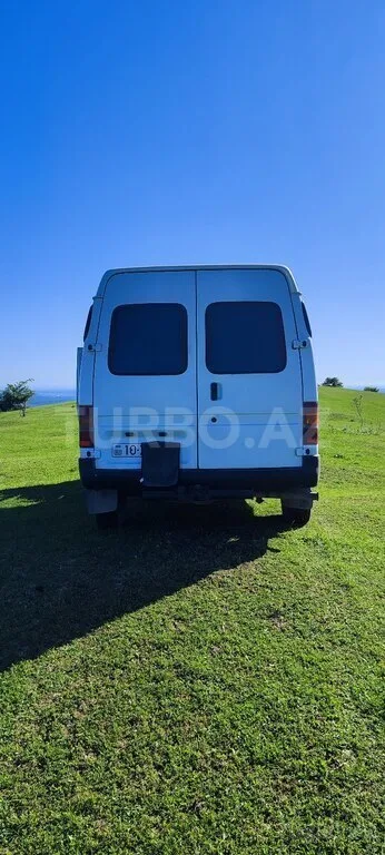 Ford Transit — foto 3/4