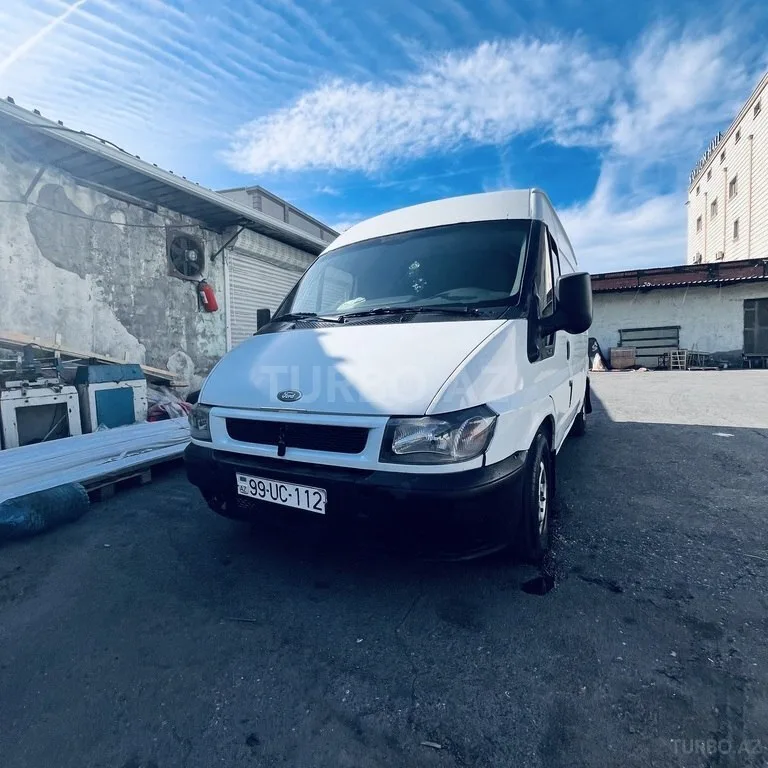 Ford Transit — foto 1/4