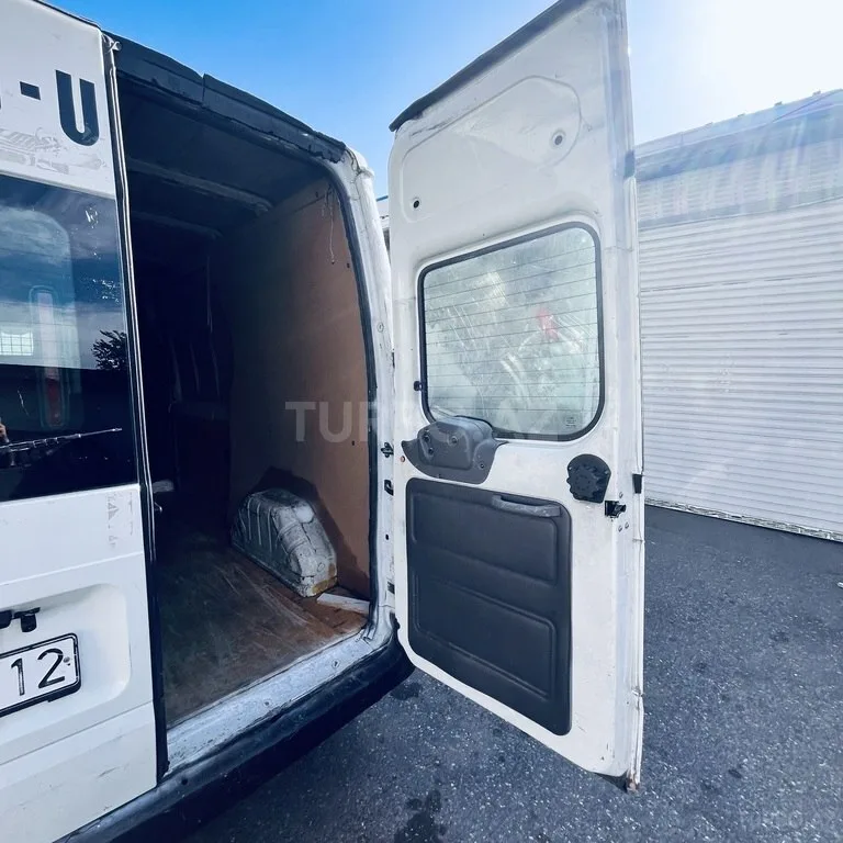 Ford Transit — foto 3/4