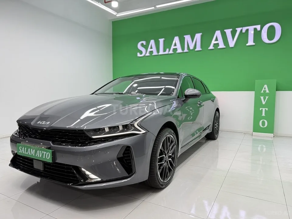 Kia K5 — foto 3/4