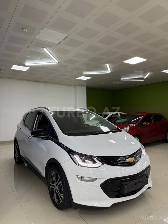 Chevrolet Bolt — foto 3/4