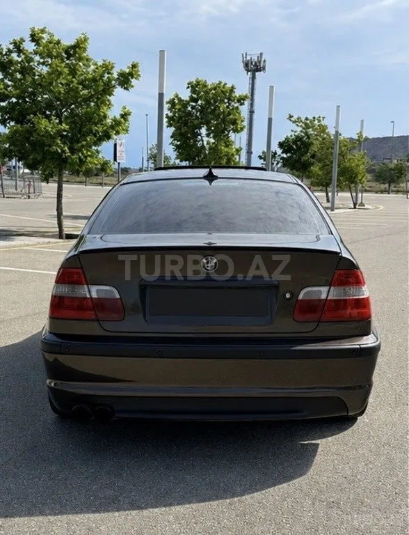 BMW 320 — foto 2/4