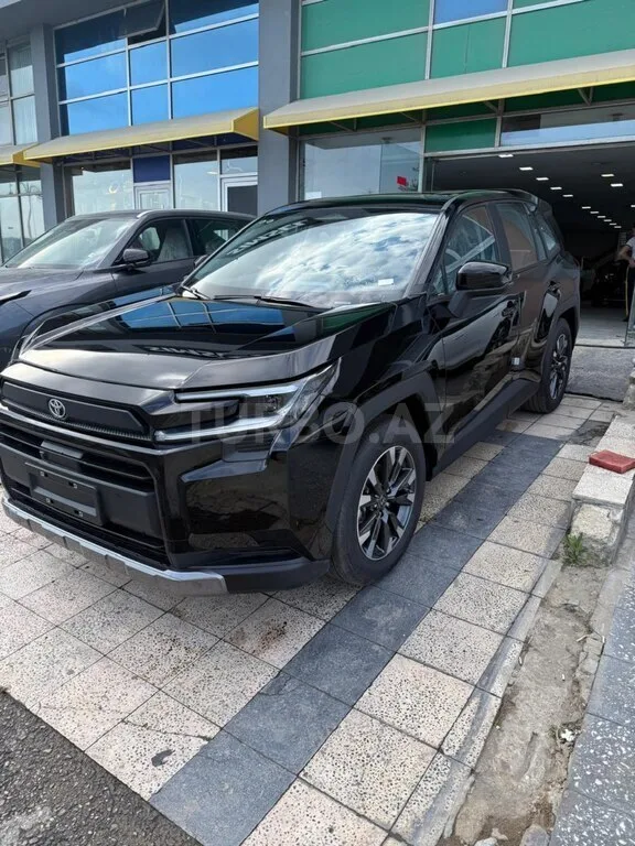 Toyota RAV4 — foto 2/4