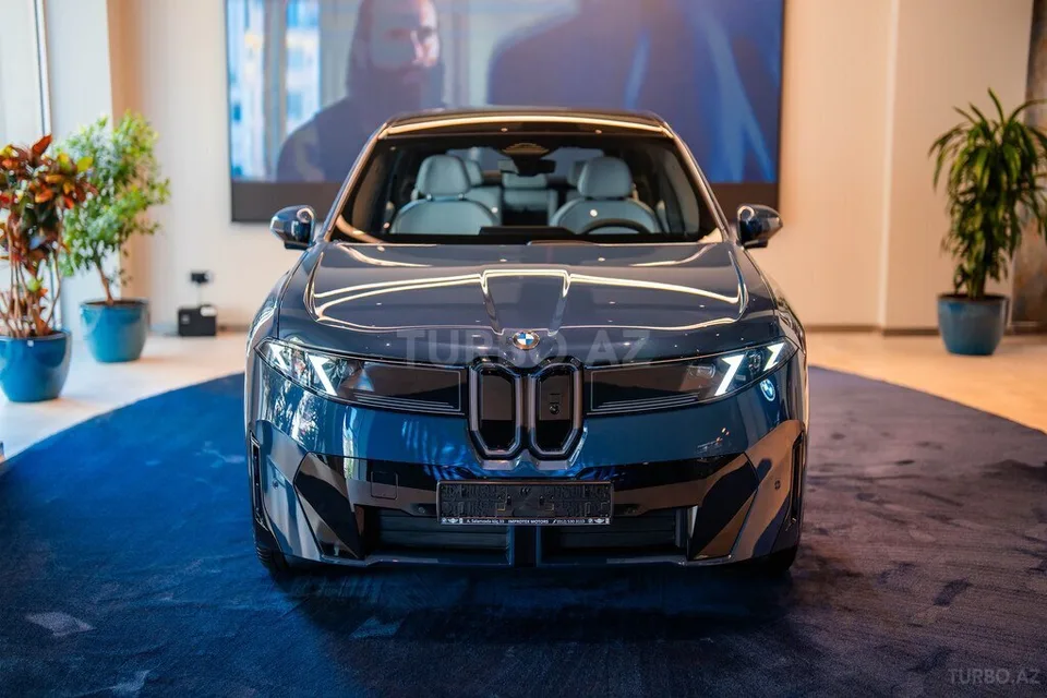 BMW iX3 — foto 1/4