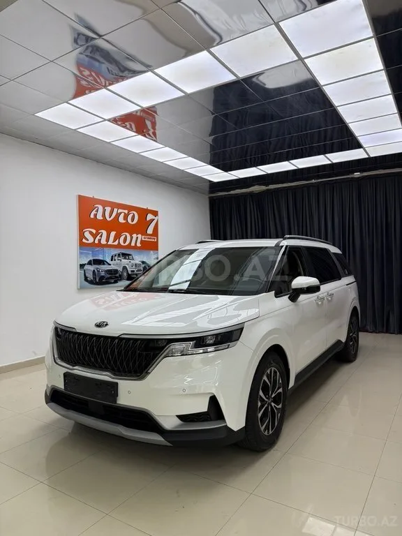 Kia Carnival — foto 1/4