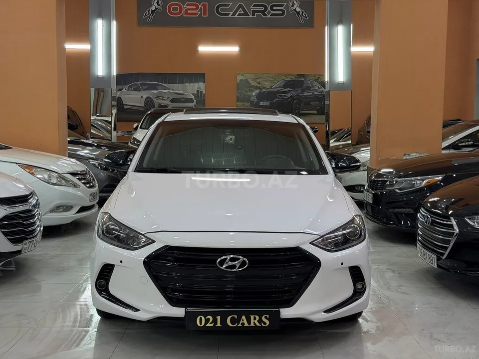Hyundai Avante — foto 2/4