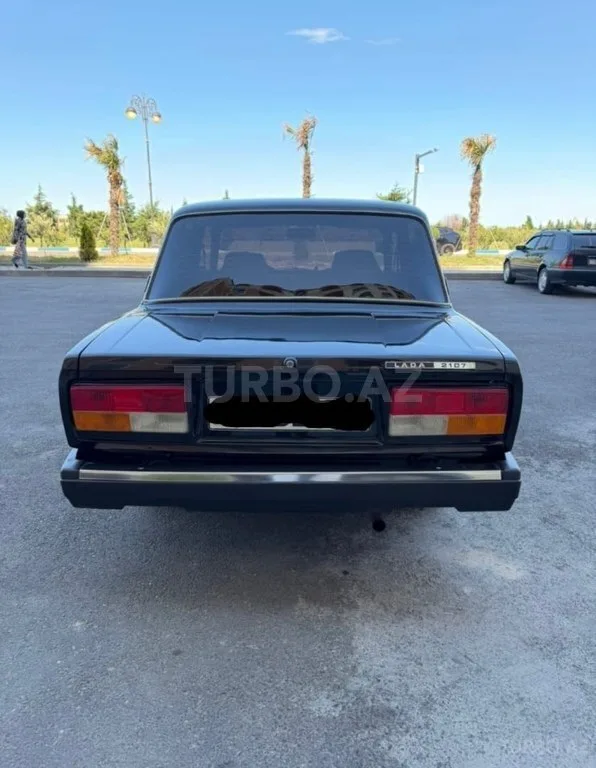 LADA (VAZ) 2107 — foto 3/4