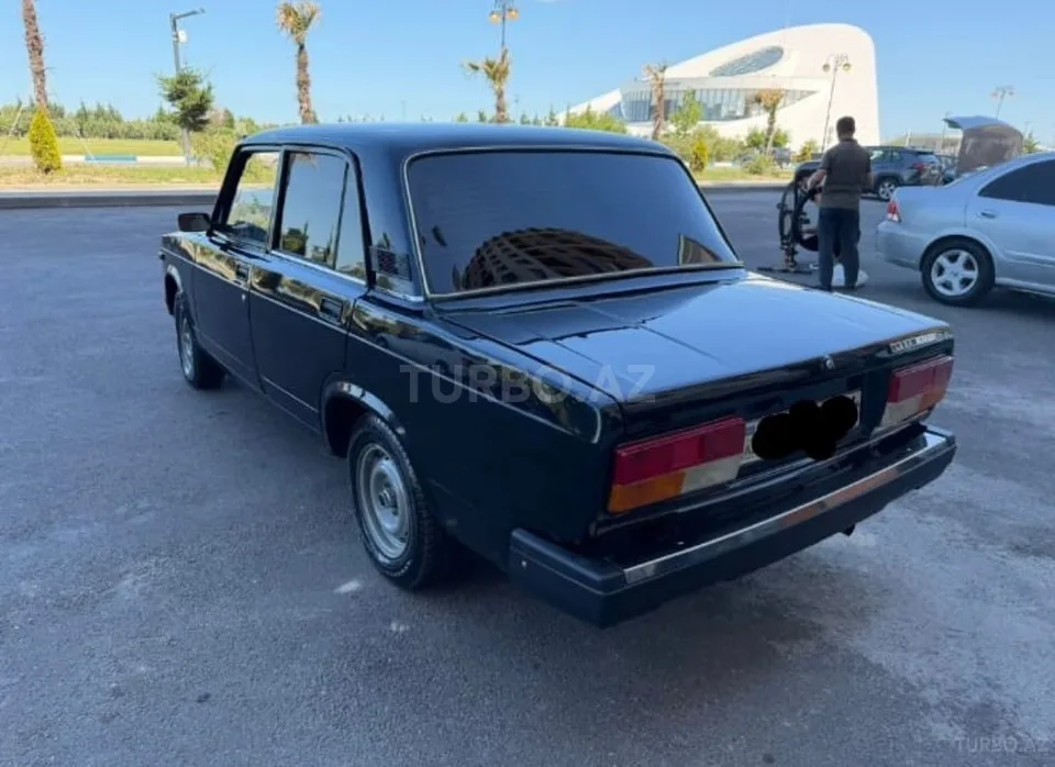 LADA (VAZ) 2107 — foto 4/4