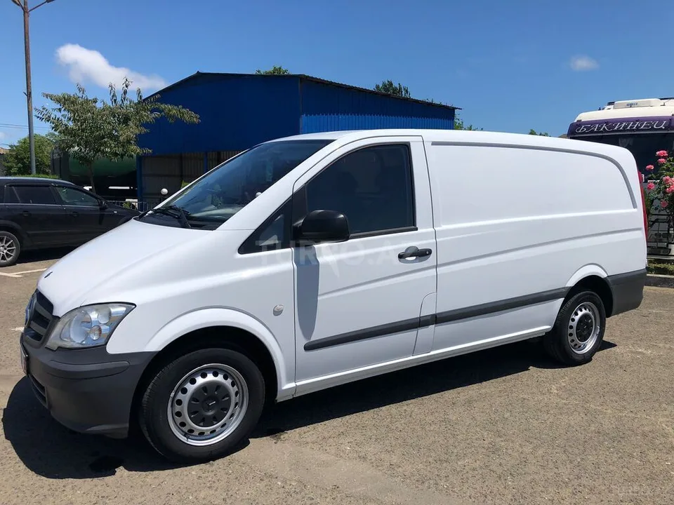 Mercedes Vito — foto 3/4