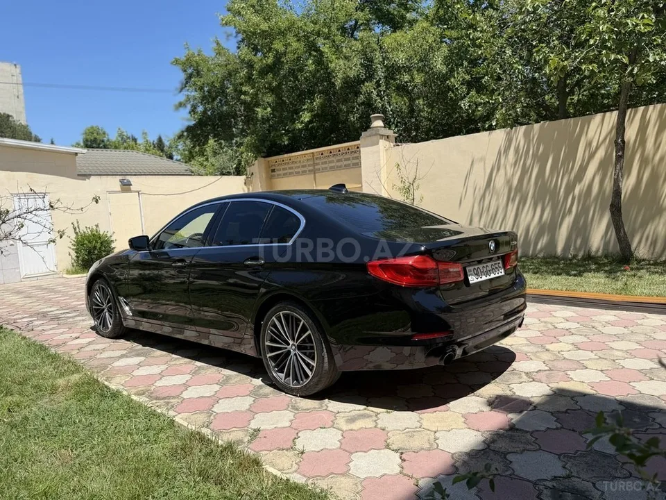 BMW 530e — foto 4/4