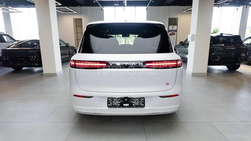 VOYAH Taishan — foto 3/4