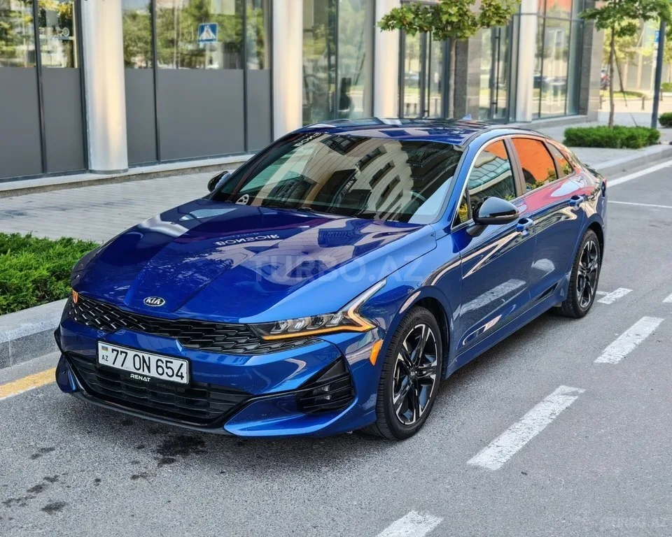 Kia K5 — foto 1/4