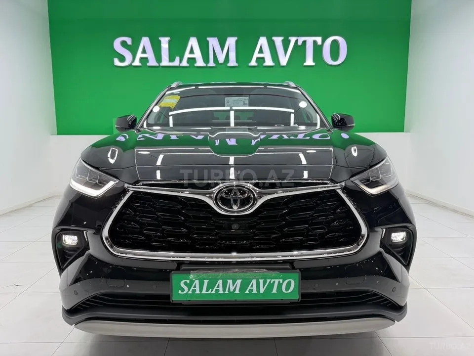 Toyota Highlander — foto 2/4