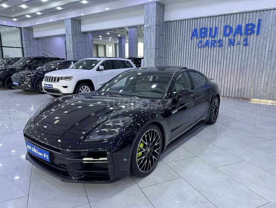 Porsche Panamera 4 E-Hybrid — foto 1/4