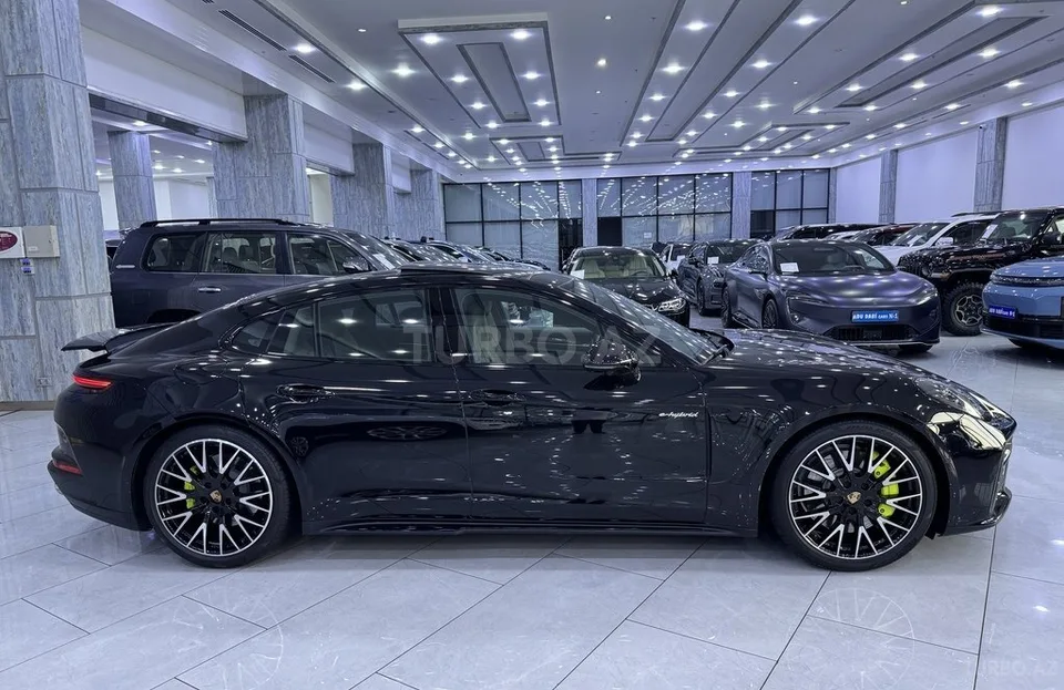 Porsche Panamera 4 E-Hybrid — foto 4/4