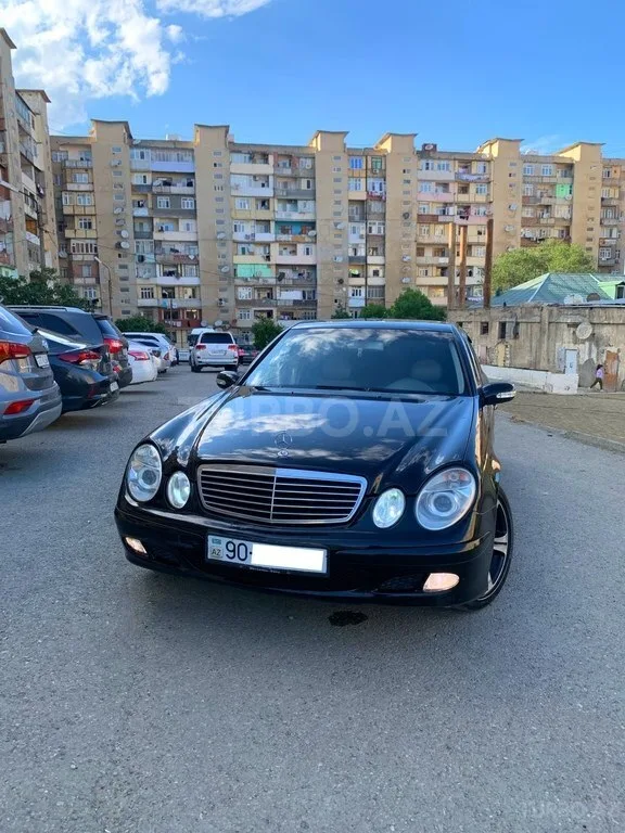 Mercedes E 240 — foto 3/4