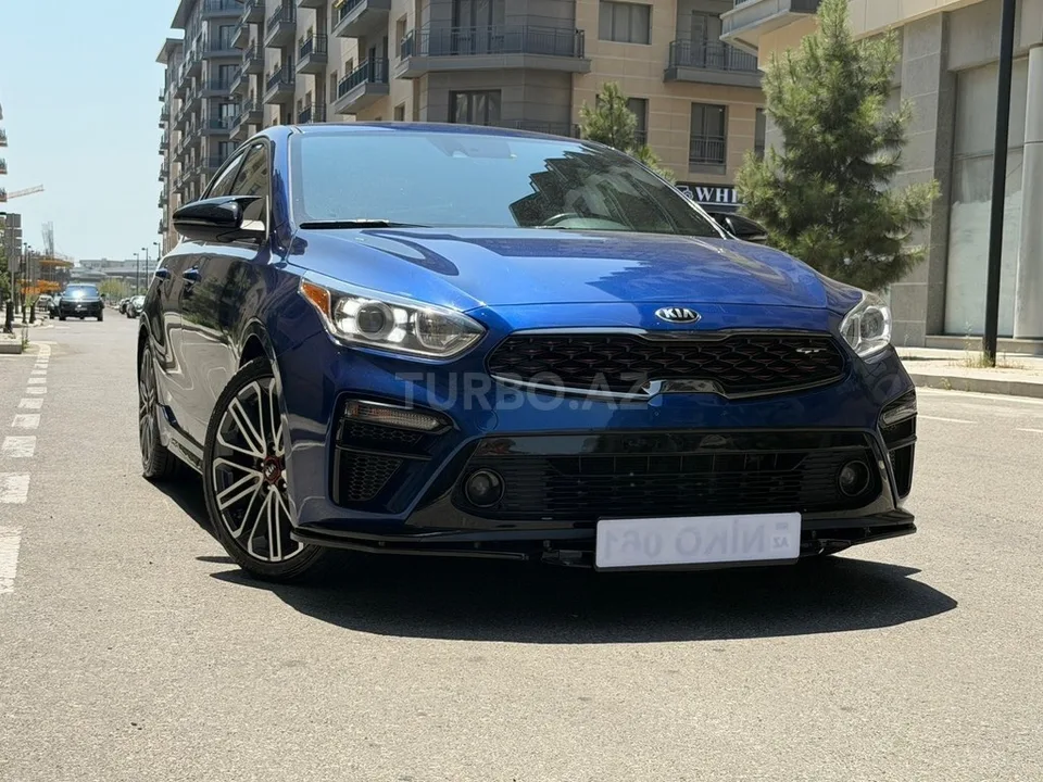 Kia Forte — foto 2/4