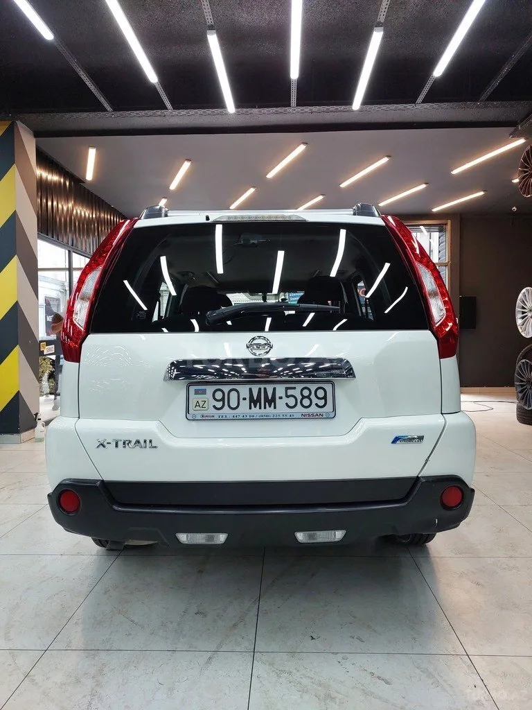 Nissan X-Trail — foto 2/4