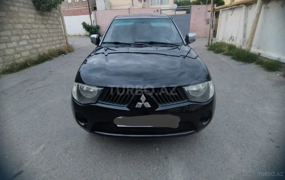 Mitsubishi L200 — foto 2/4