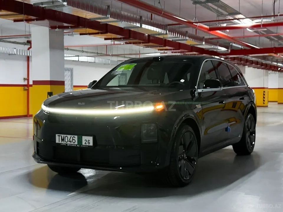 Li Auto L6 — foto 2/4